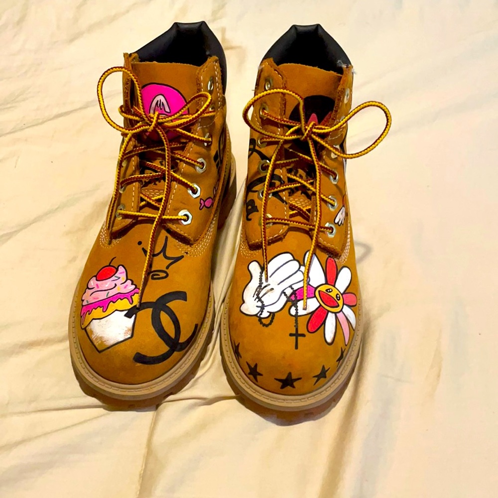Customized kids Tim’s boots